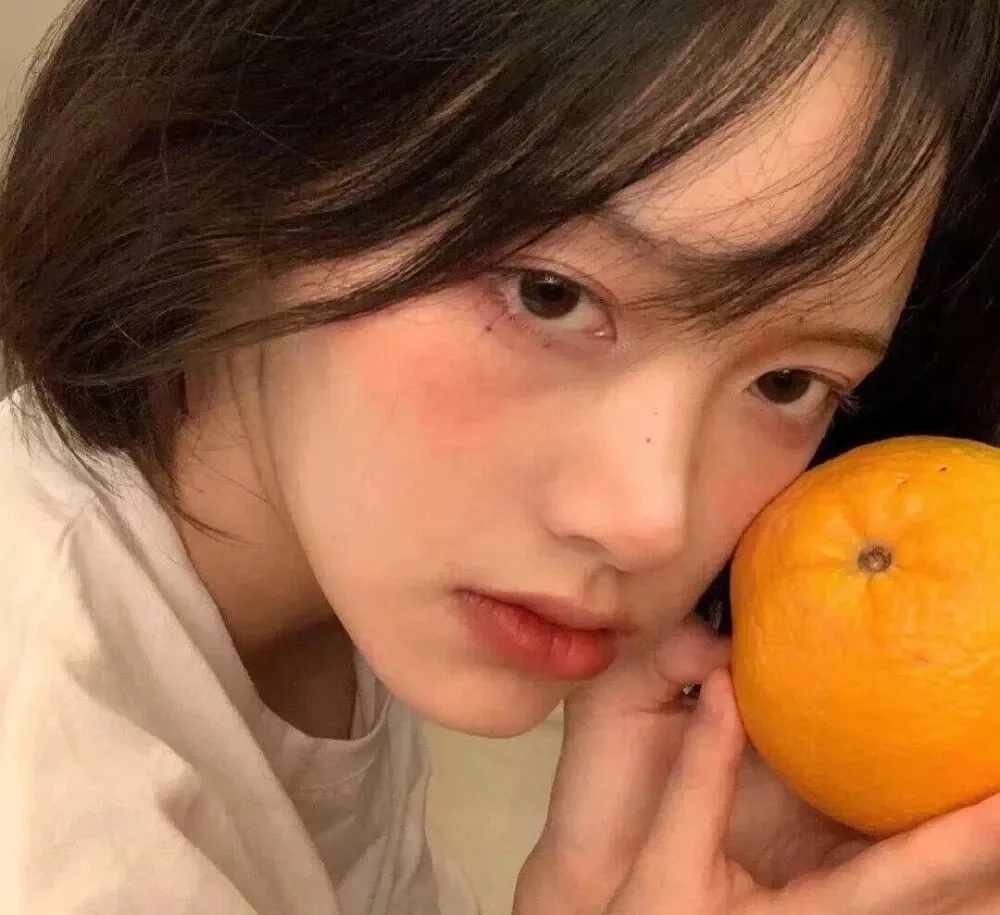 女生头像/纯欲小众感女生头像