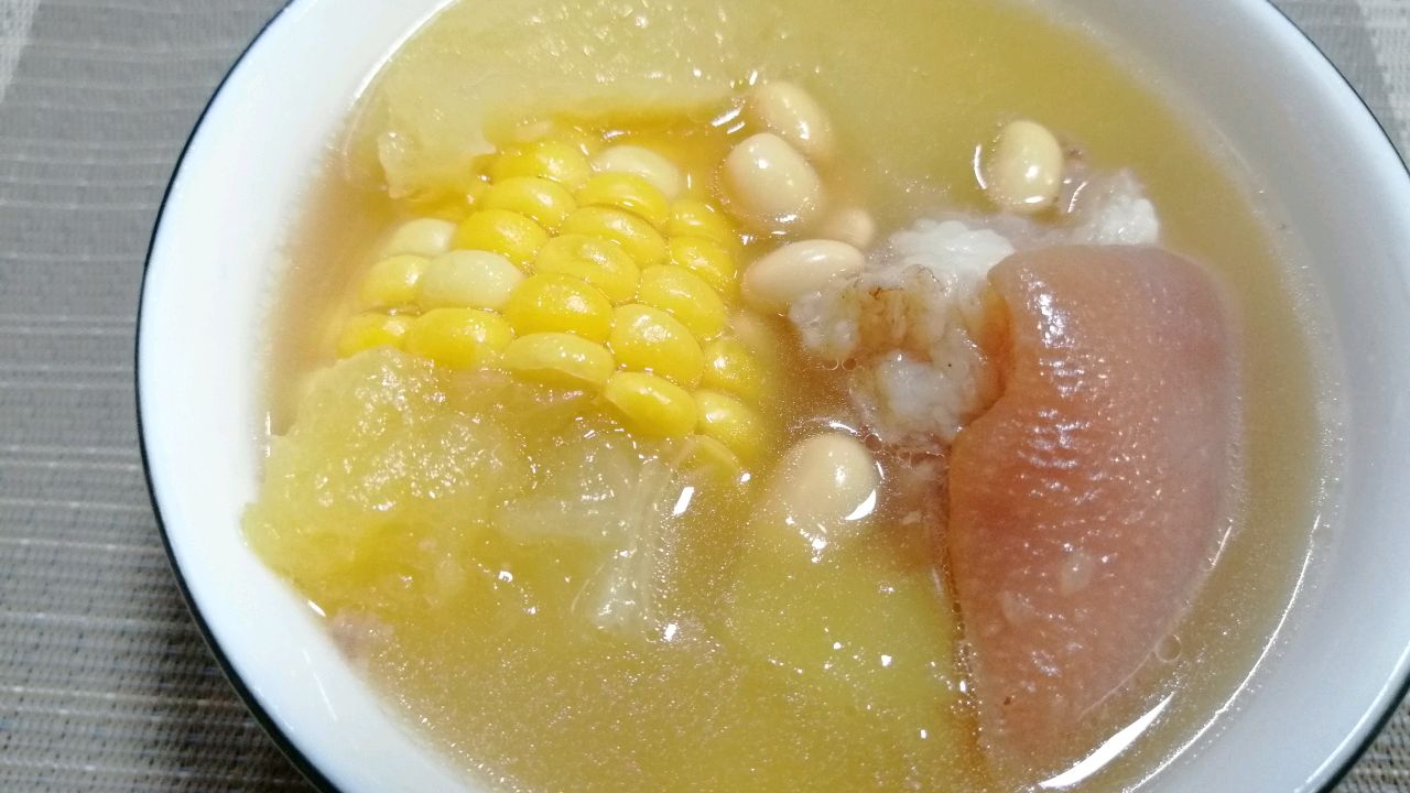 夏季常喝这款汤,不仅清甜美味,还可以润肤美颜,对皮肤特别好