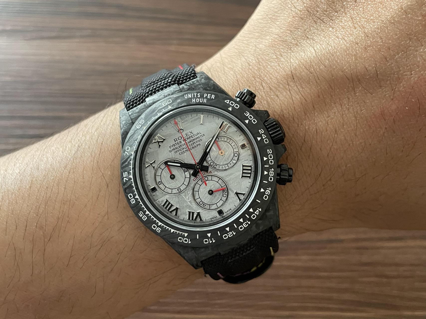 劳力士diw碳纤维迪通拿#手表# #时尚穿搭# #劳力士