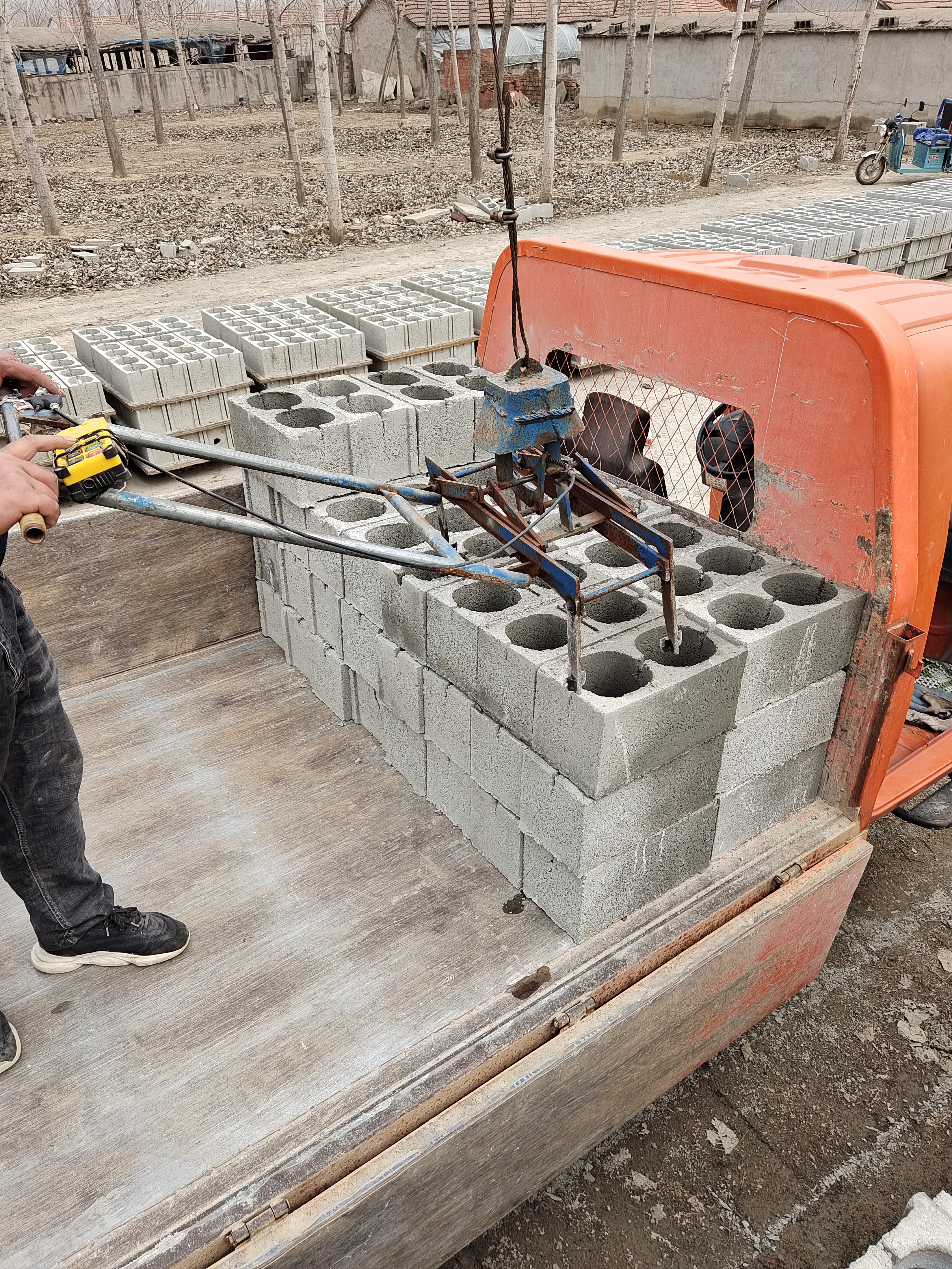 空心砖码垛机托板