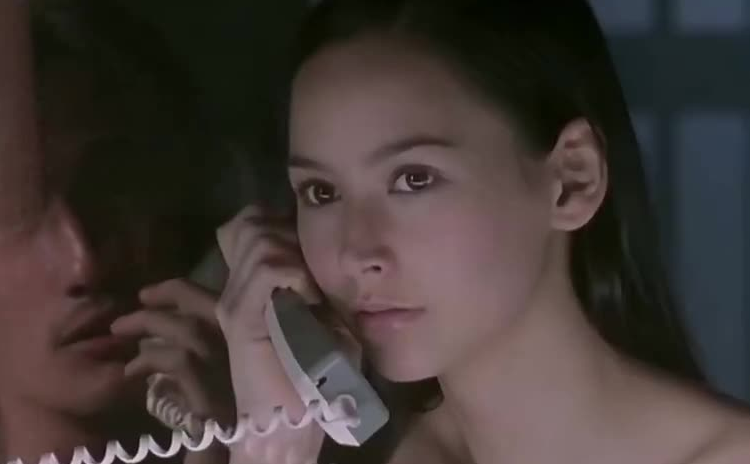 你知道《绝色神偷》里的蜘蛛是谁吗?她的真实身份竟然是这样的!