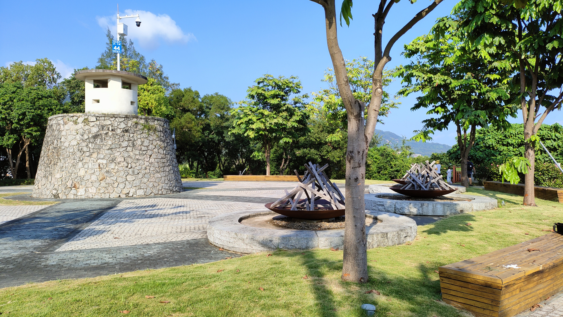 深圳盐田烟墩山风光