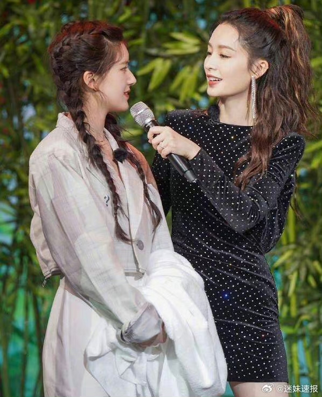 李沁赵露思同框旧照,两位美女好养眼#赵露思# #李沁