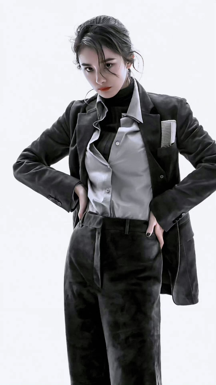 被杨幂的"男人装"造型迷倒了!又飒又酷