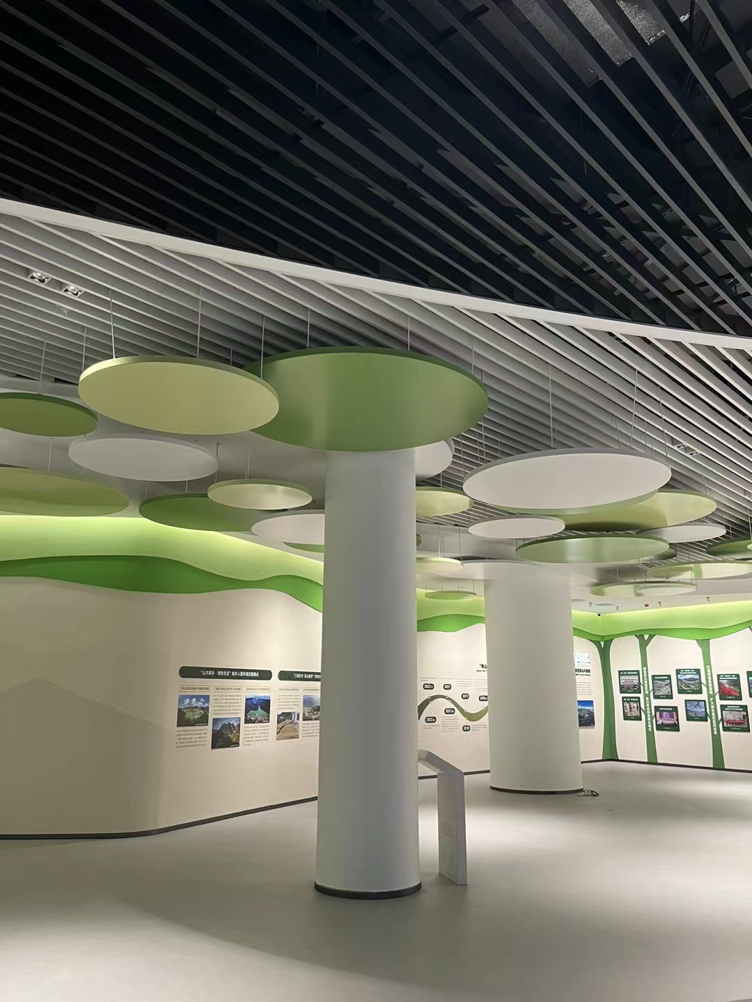 清新的冲孔天花铝板,碰撞出不一样的体验