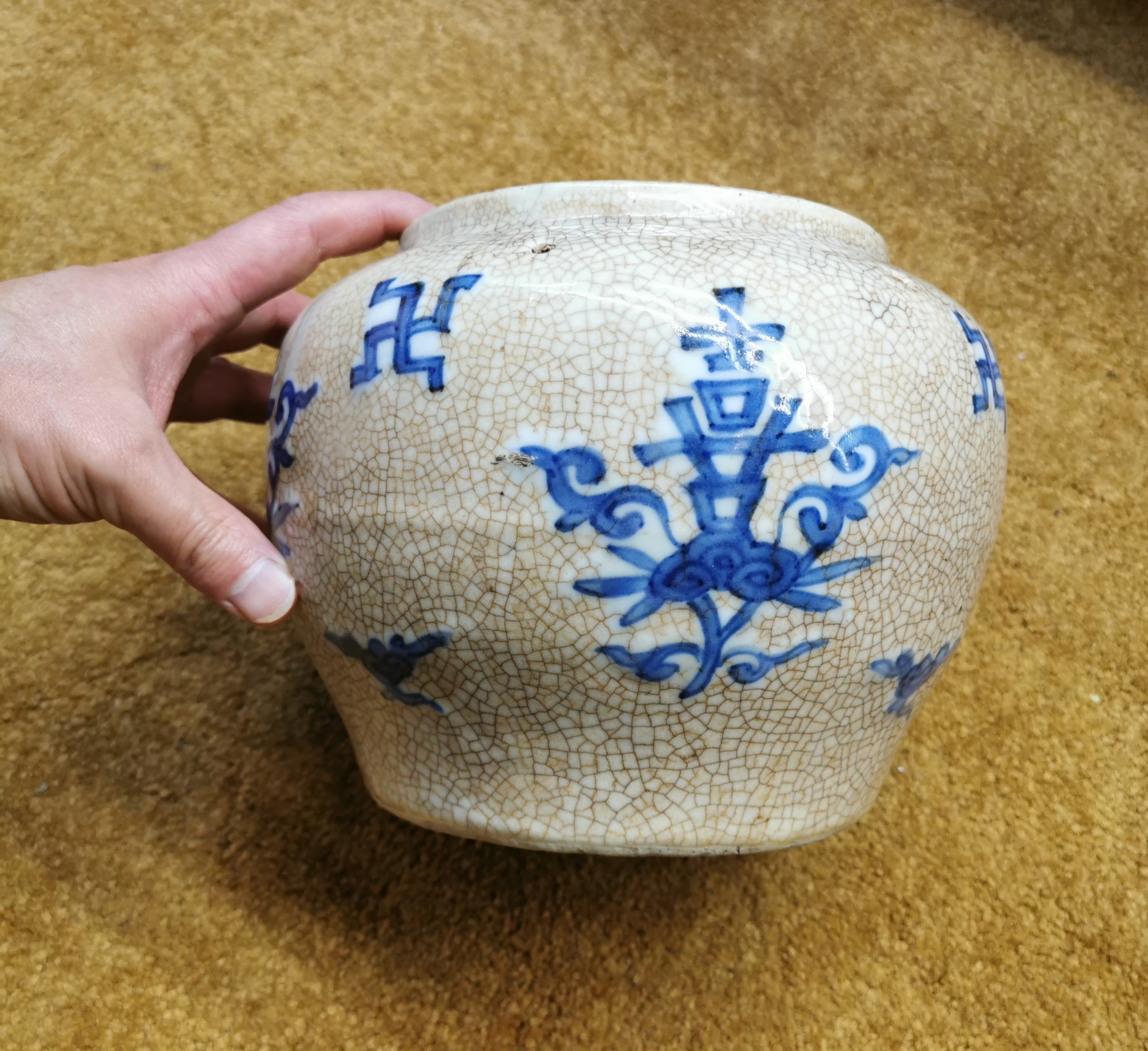 明代哥釉喜字罐,开片很有味道