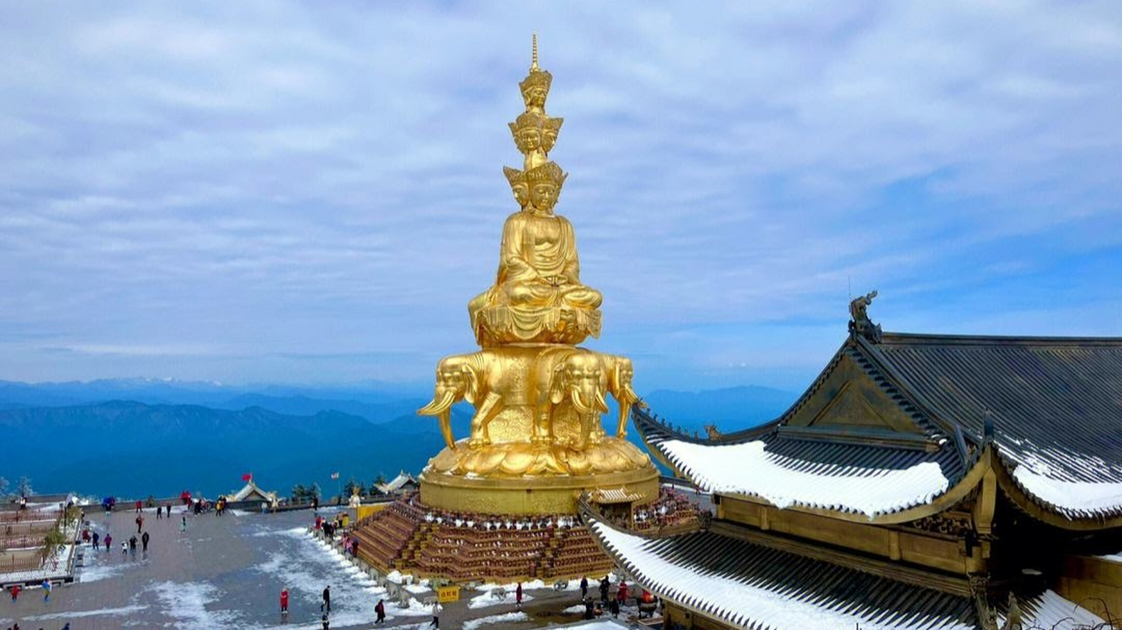 黄山,泰山, 峨眉山,华山天气早报  您好即刻天气为您播报  黄山风景区