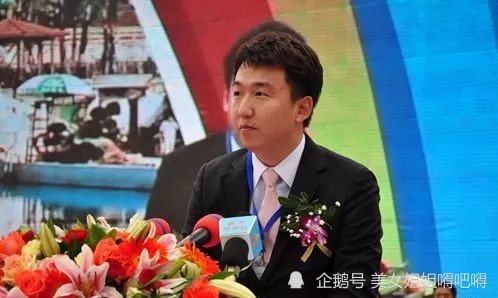 许家印家人属相: 许家印(属狗) .@史海耘的动态