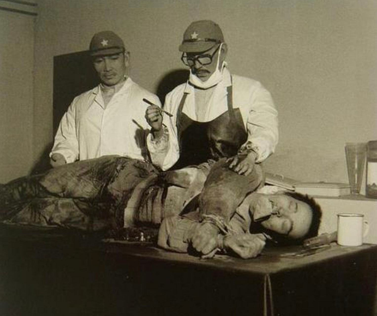 日本731部队实验 活人图片