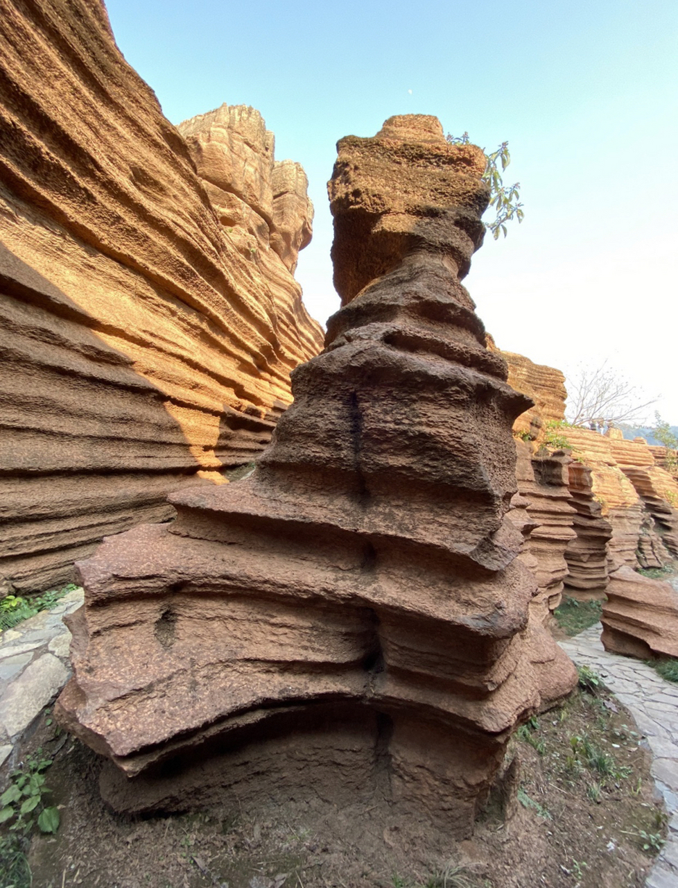 酉阳红石林地质公园是一处充满自然之美和历史文化底蕴的旅游胜地.