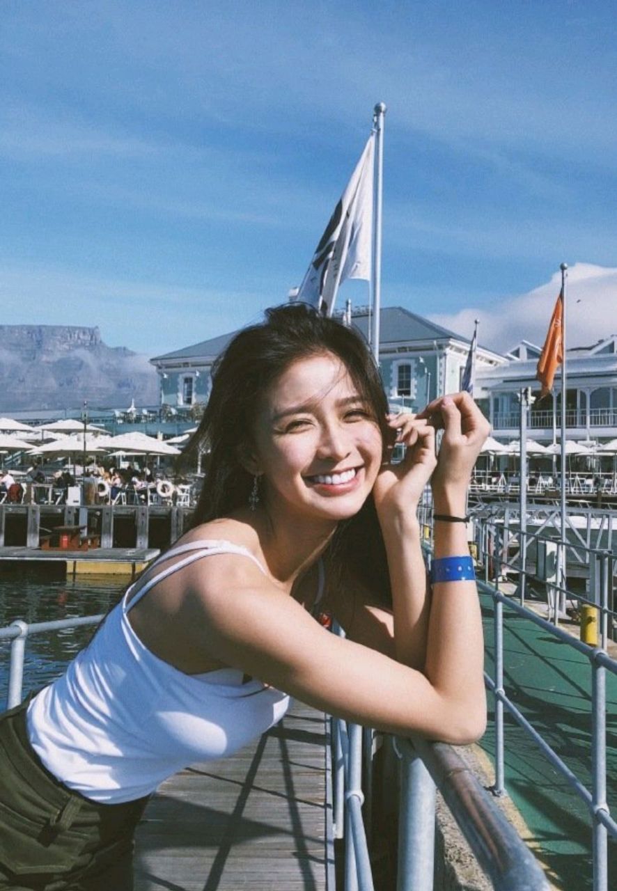 甜美女生蔡卓宜.