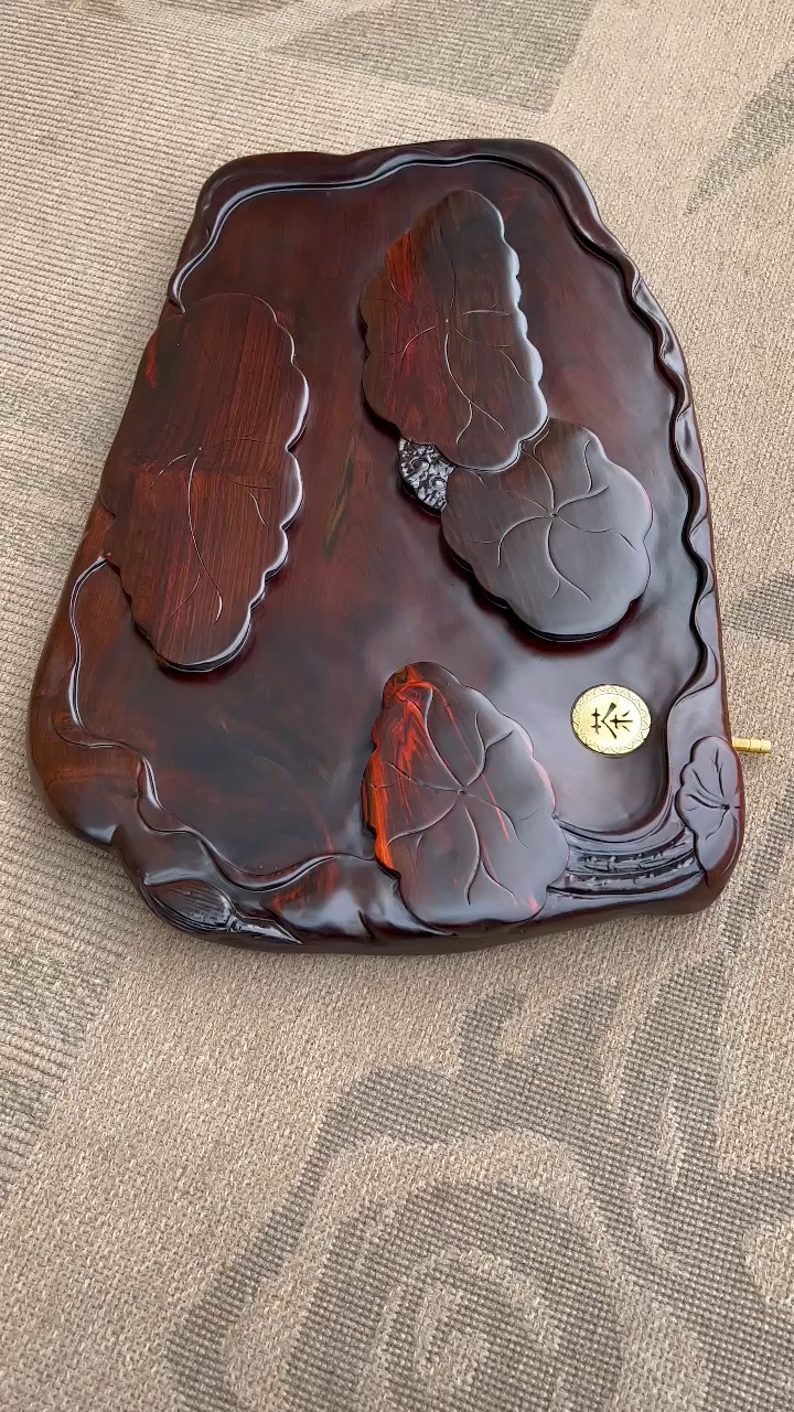 荷叶连连大红酸枝独板茶盘