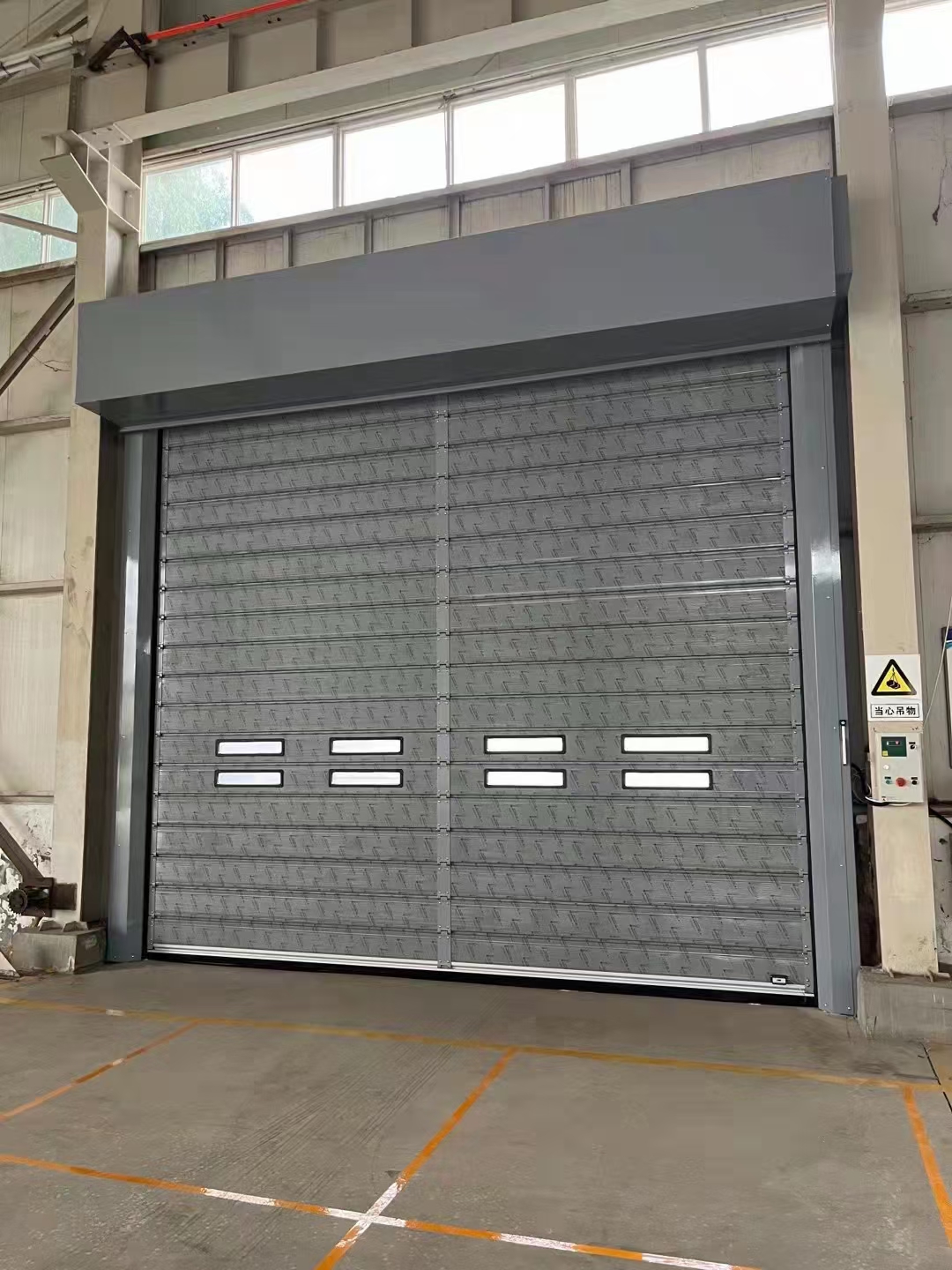 沈阳定制防火卷帘门/定制水晶卷帘门