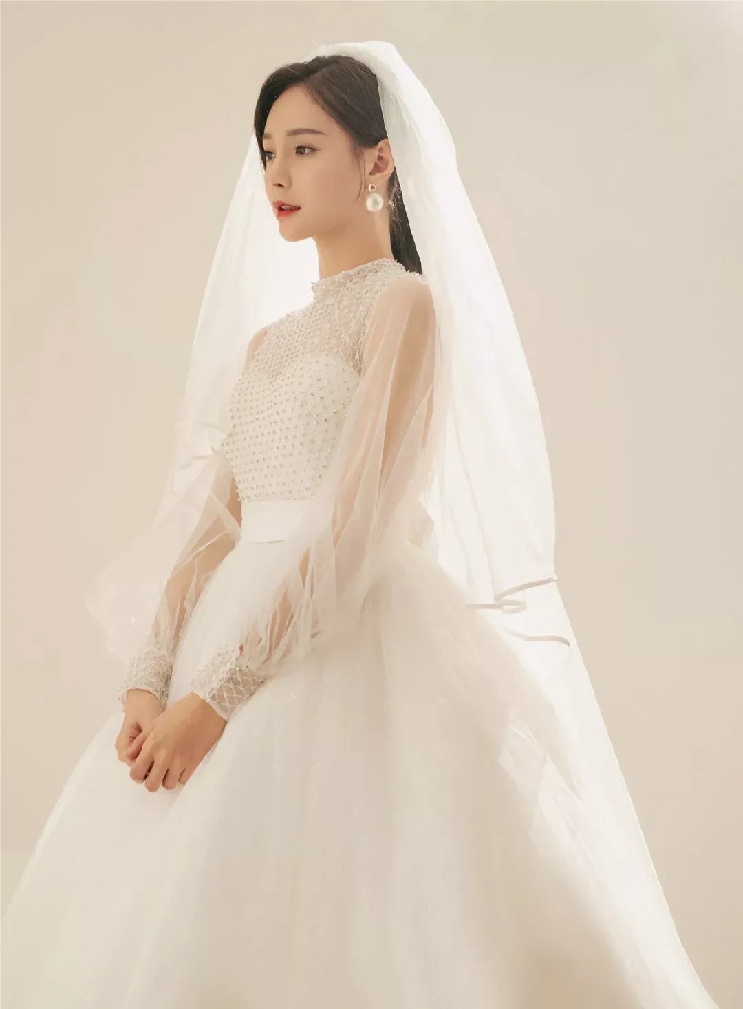 沈梦辰婚纱礼服造型
