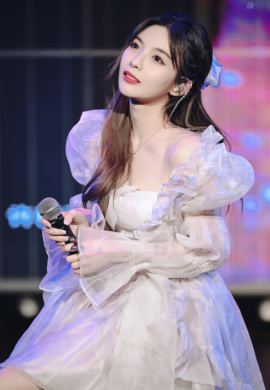 snh48 许杨玉琢 光jio丫舞台[爱你][爱你] 676767