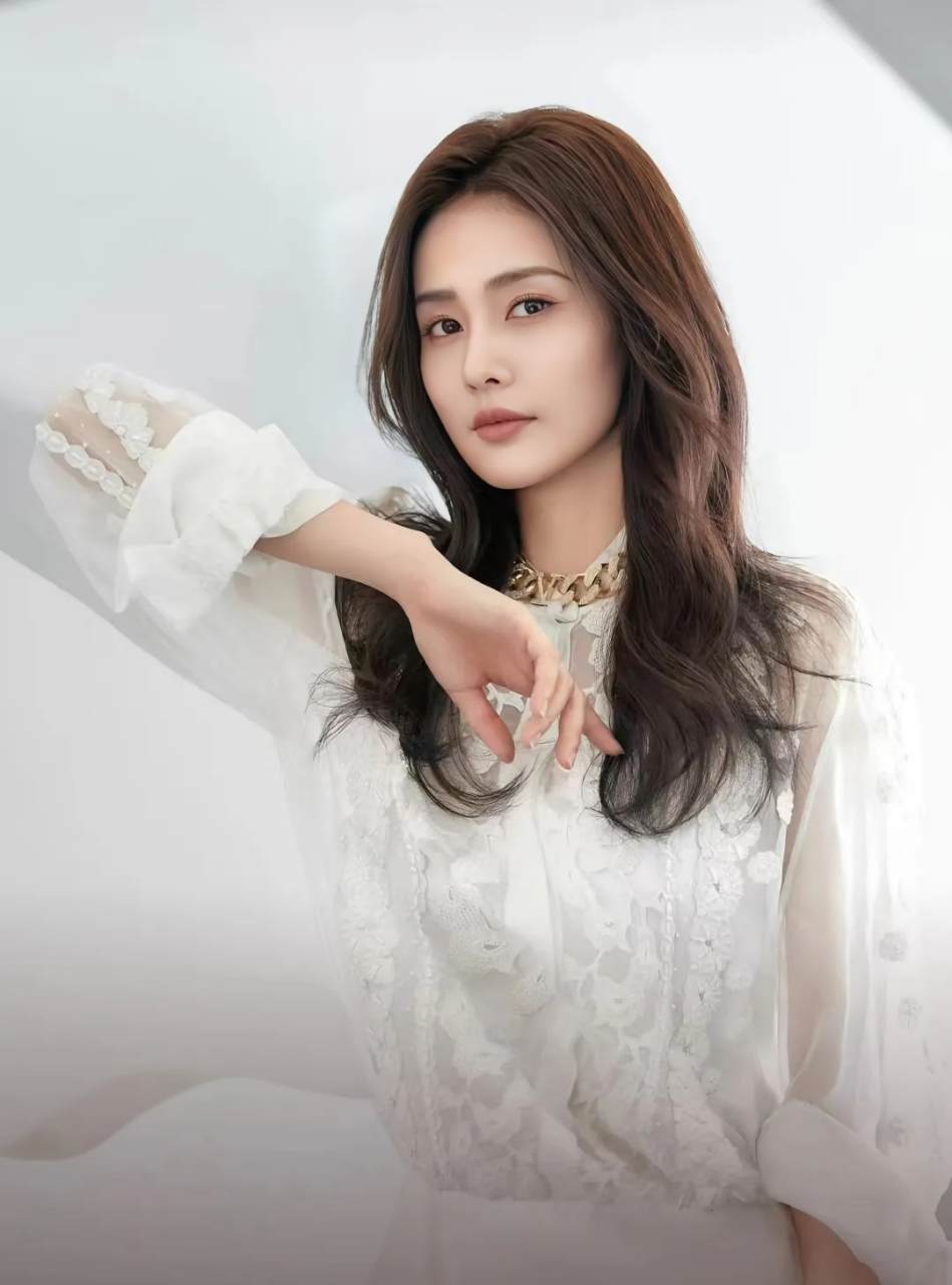 白鹿#惊艳瞬间# #人气超高的明星# #非常有气质的女明星