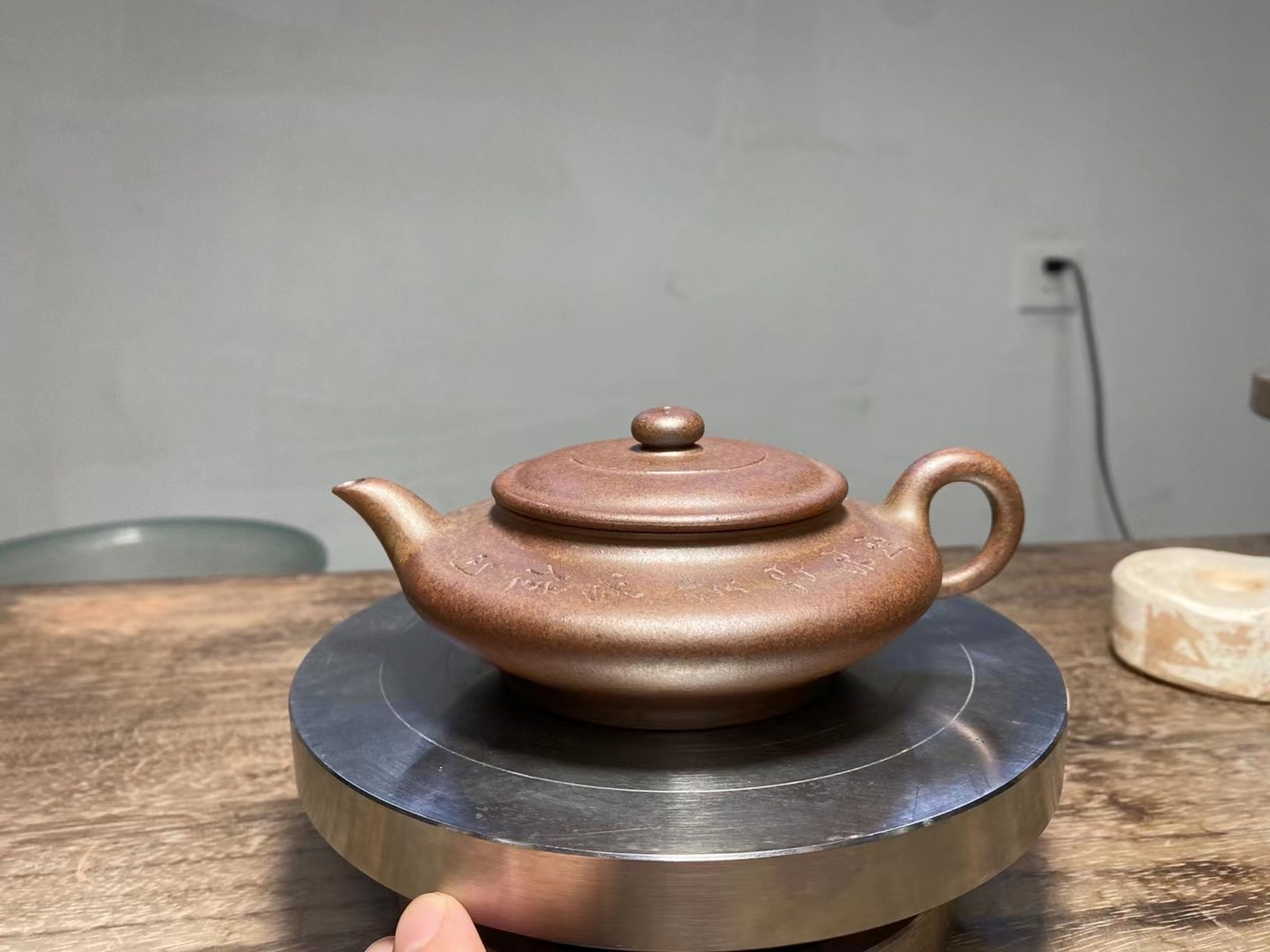 窑变魔术师蒯良荣精品61虚扁壶#紫砂壶# #全手工#  常言道"身桶矮一