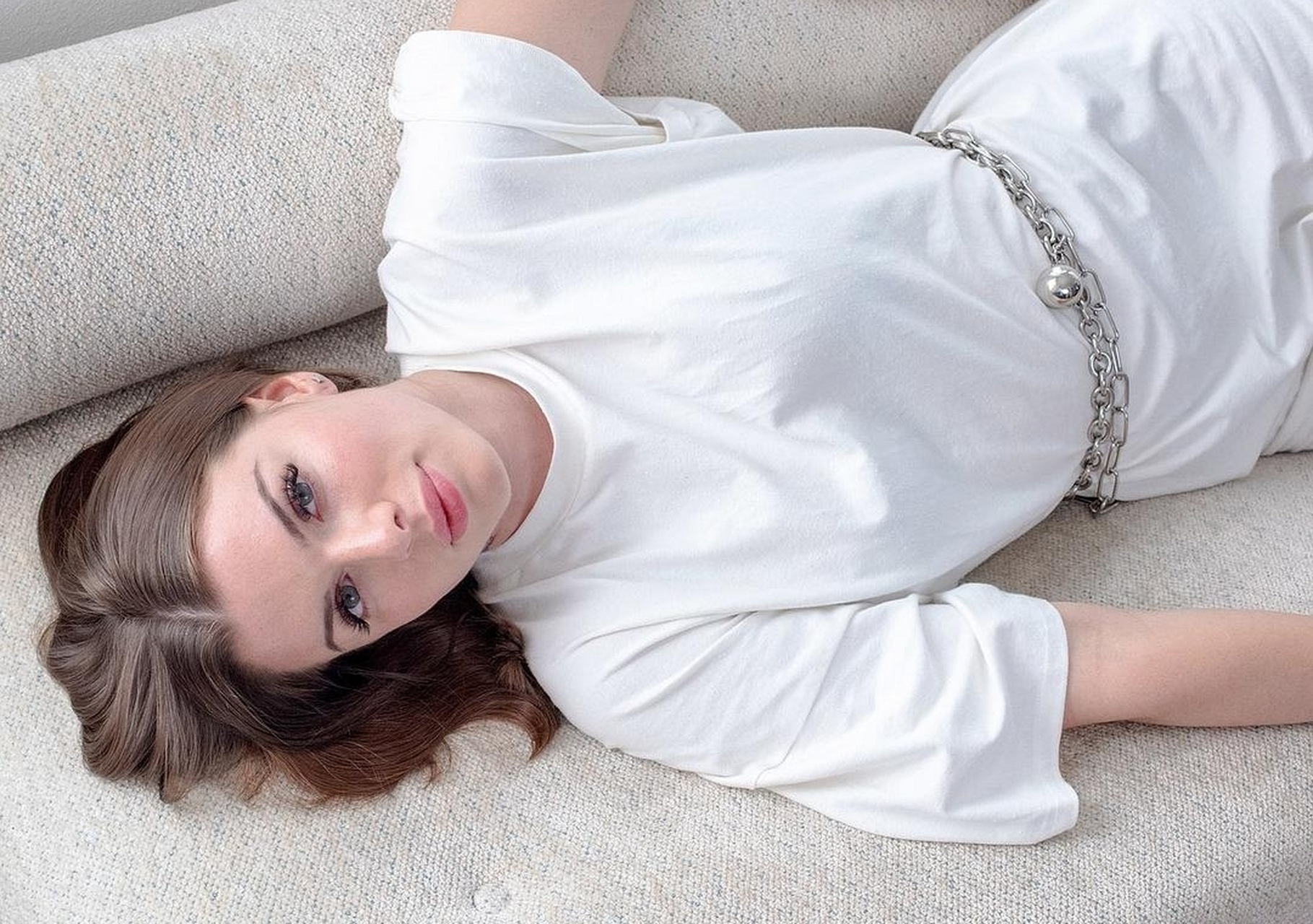 意大利模特茱莉娅·福克斯(julia fox)(b).