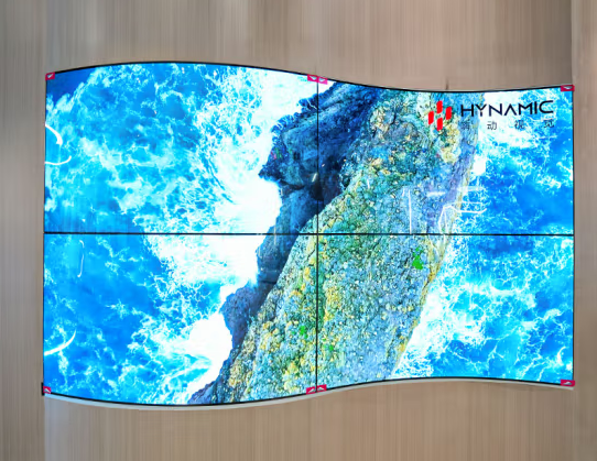 像画卷一样可收放的柔性电视,由lgd提供屏幕