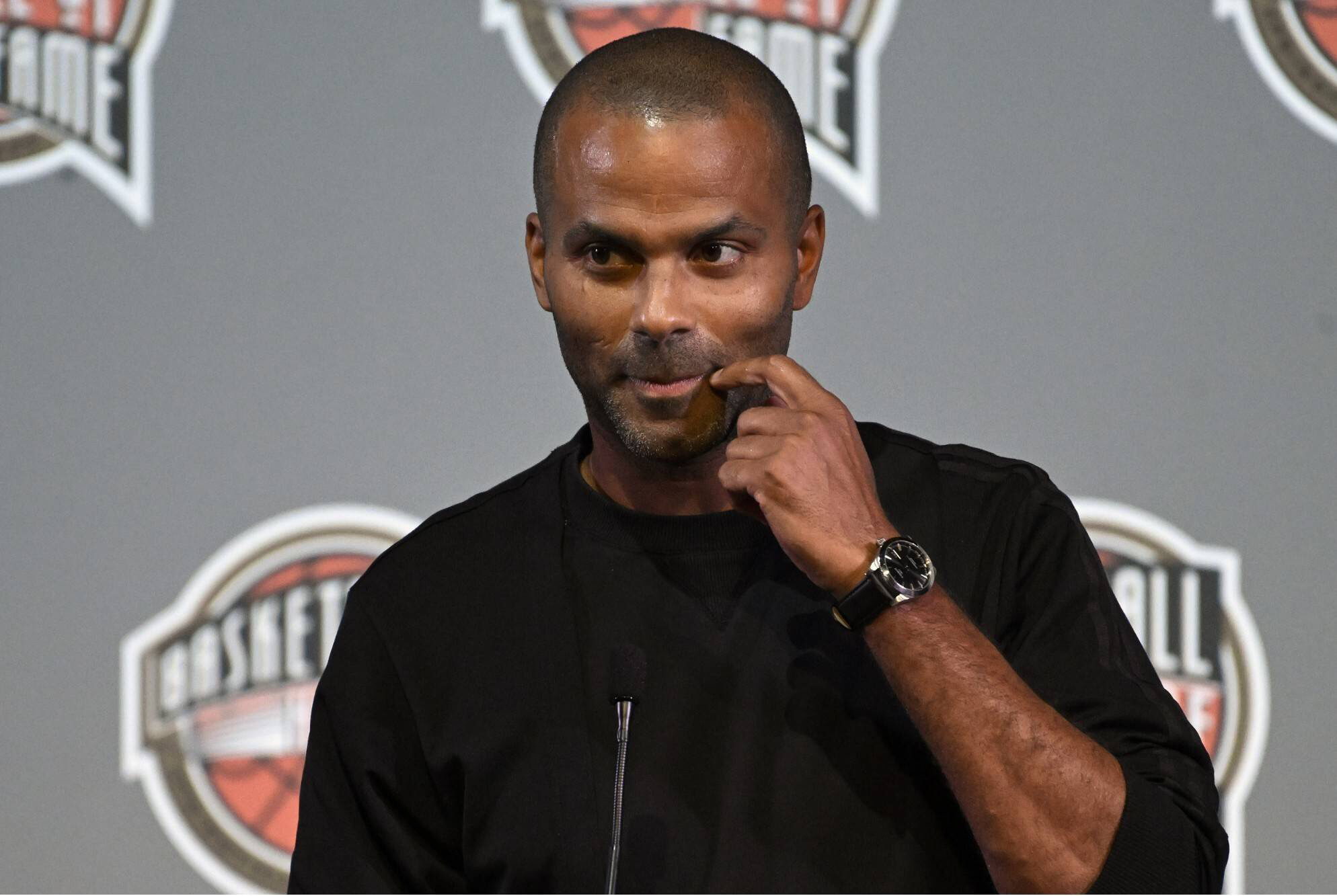 深度!2023名人堂让马刺金身终完铸,诺天王加索尔都是波帅门徒