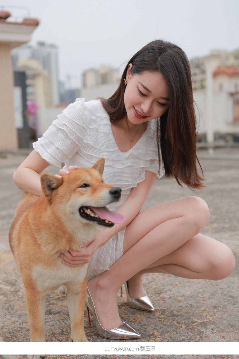 [IESS异思趣向] 2021.11.25 丝享家 979：佳爷《12月女神佳爷-特辑》[94P/122MB]