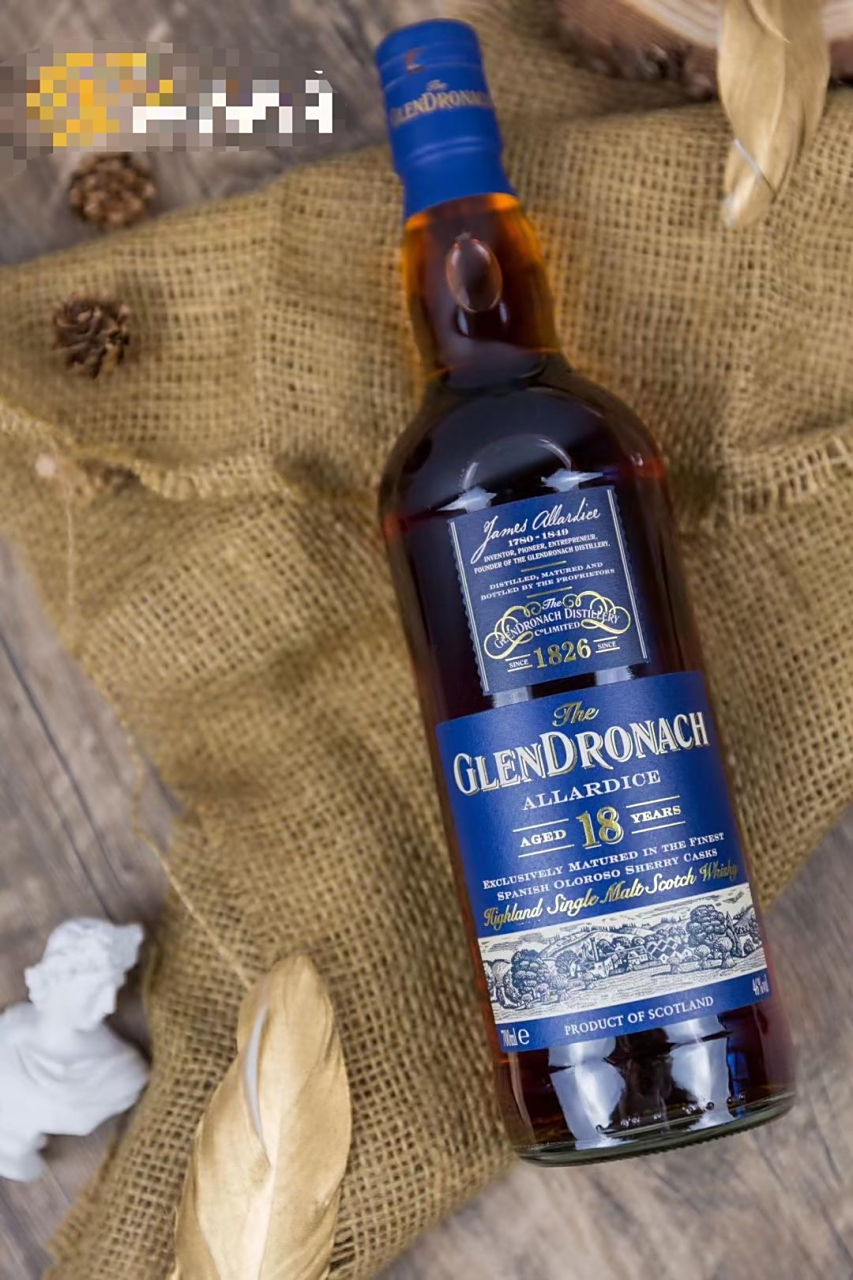 格兰多纳18年单一麦芽威士忌 格兰多纳号称"小麦卡伦",它一直致力于