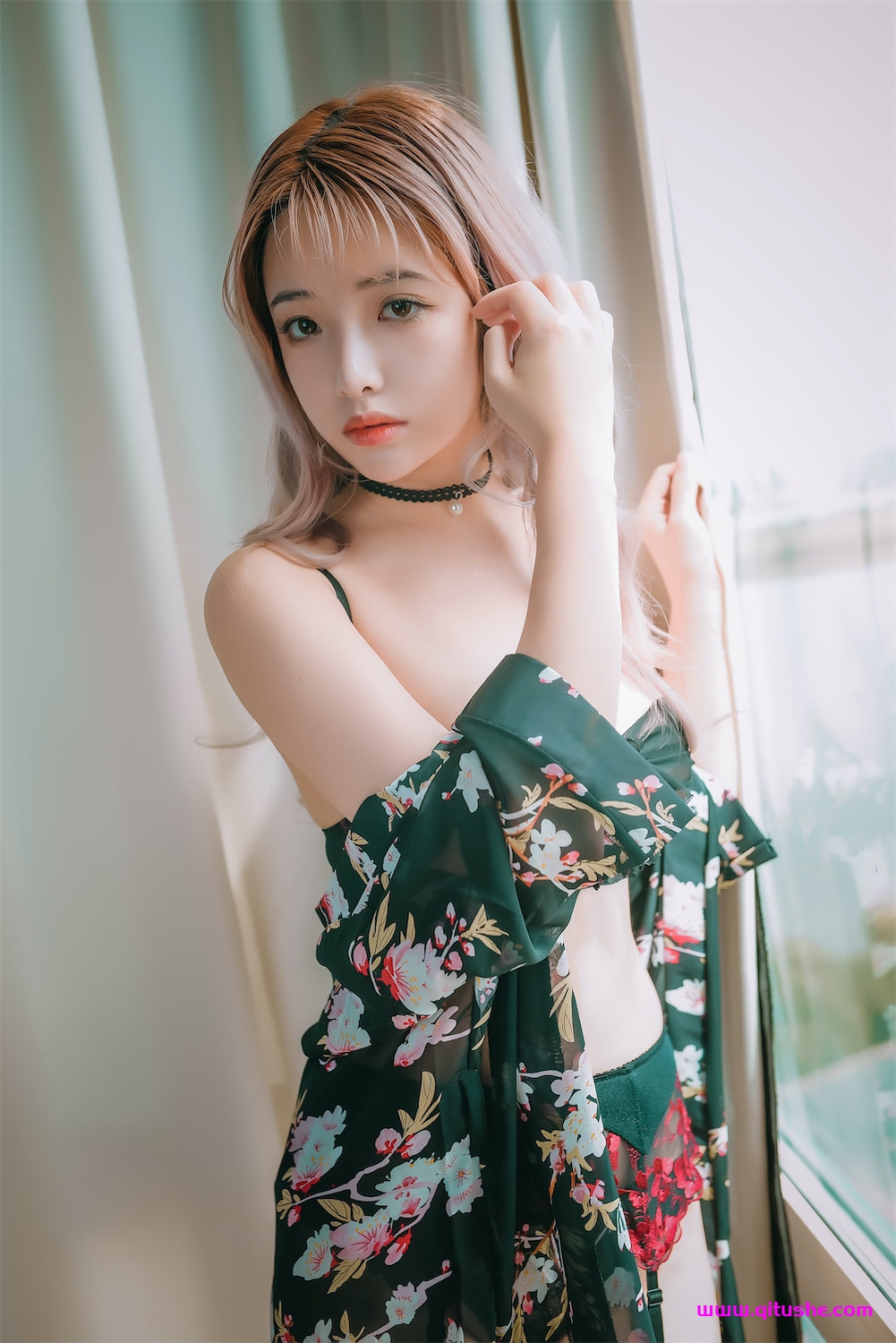 全网揭秘!雯仔不讲道理在哪找得到雯妹不讲道理插图4 全网揭秘!雯仔不讲道理在哪找得到雯妹不讲道理插图4