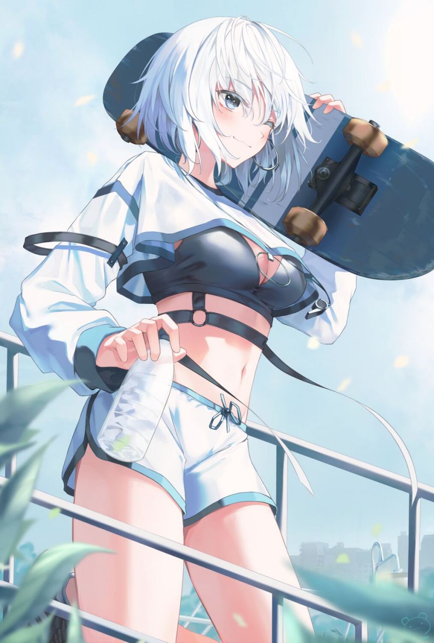 嗯嗯,玩滑板呢! #二次元# #二次元美图