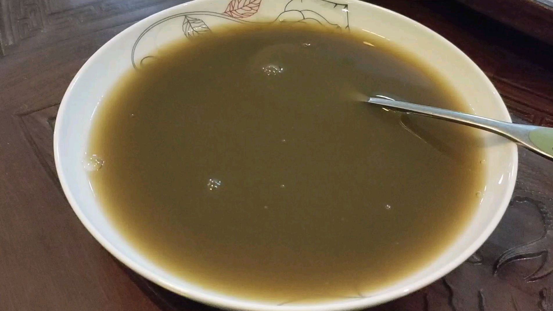 海南鸡屎藤红糖水
