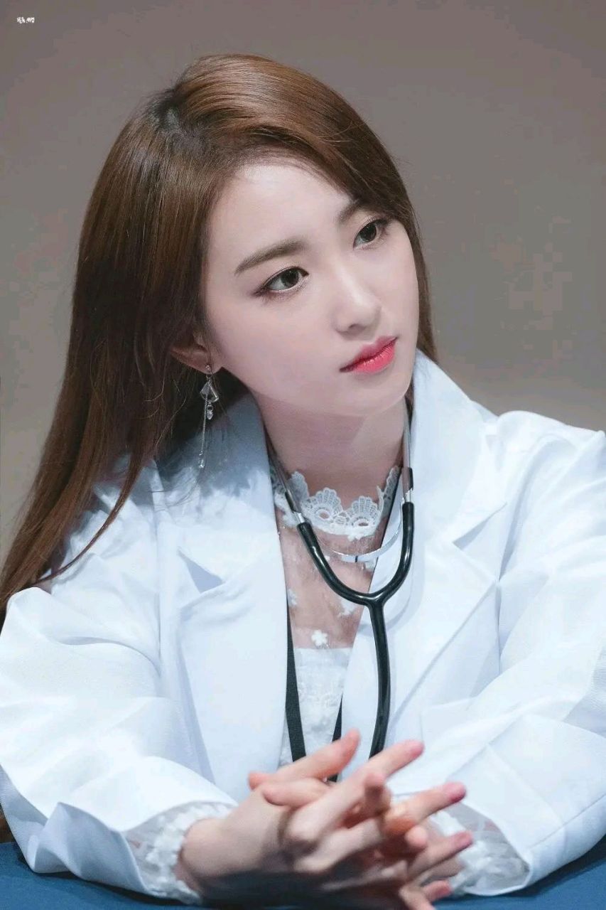 ,韩国歌手,演员,女团组合elris成员