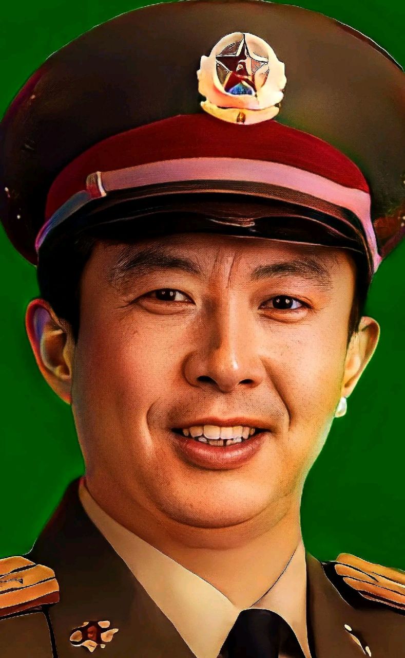 中华好儿郎铁血营长臧雷是我们国人尊崇和敬仰的传奇英雄,臧雷 重庆人