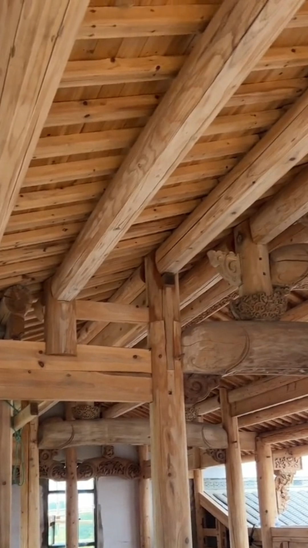 都在农村建木头房子,为母亲准备这套泗水归堂,其乐融融,古色古香,流芳