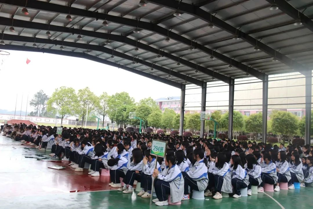 浏阳市第八中学图片