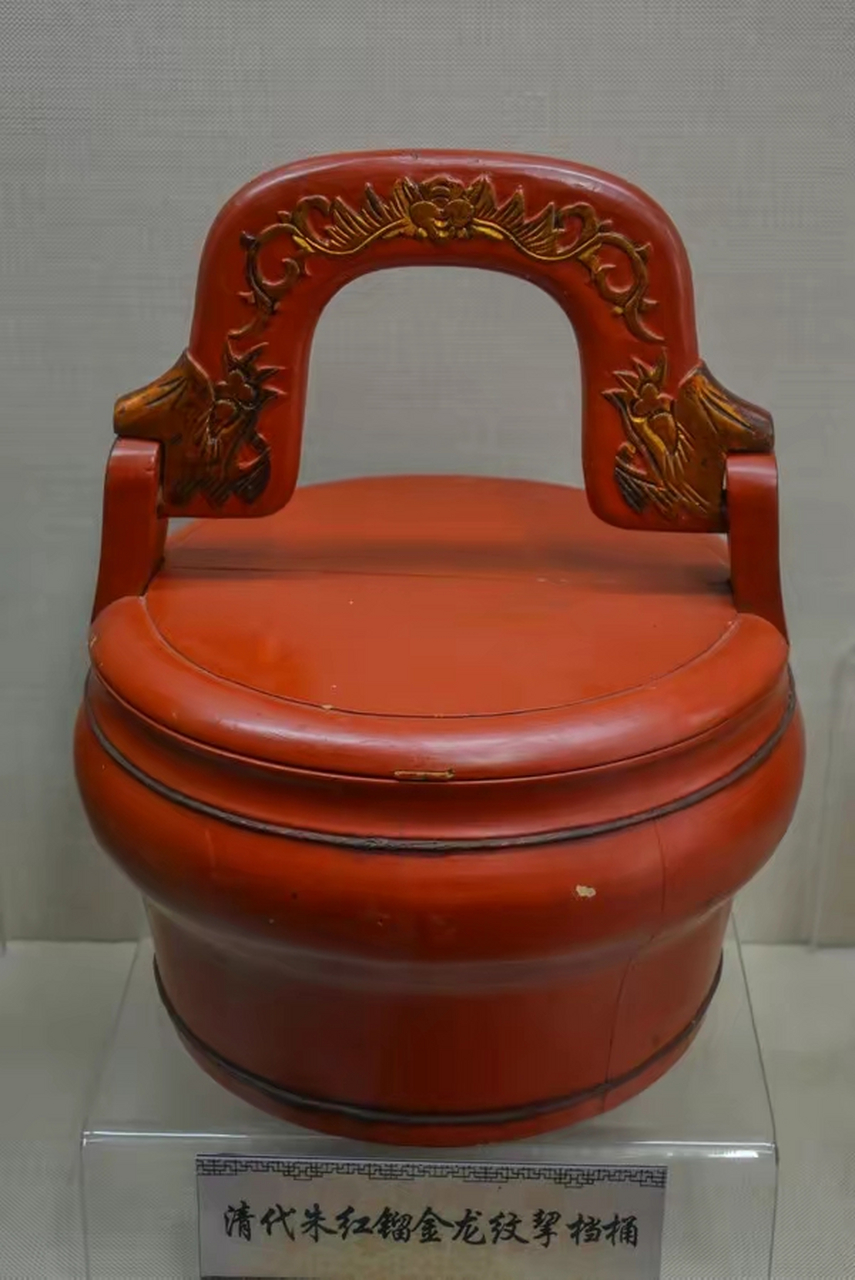 比如《汉书·沟洫志》记载:"今内史稻田租挈重",这里的"租挈"就是地