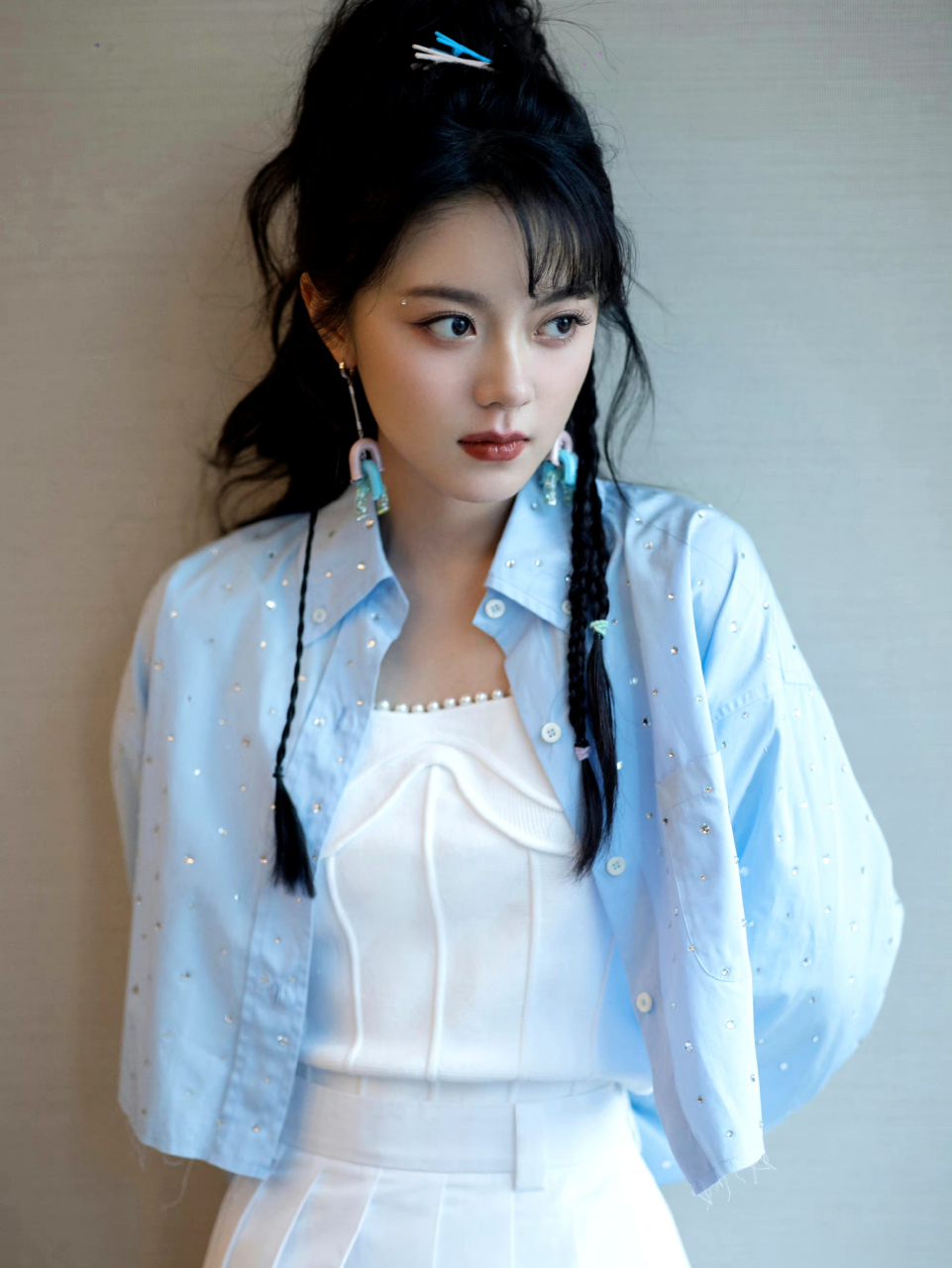 太喜欢赵今麦这个妆造了