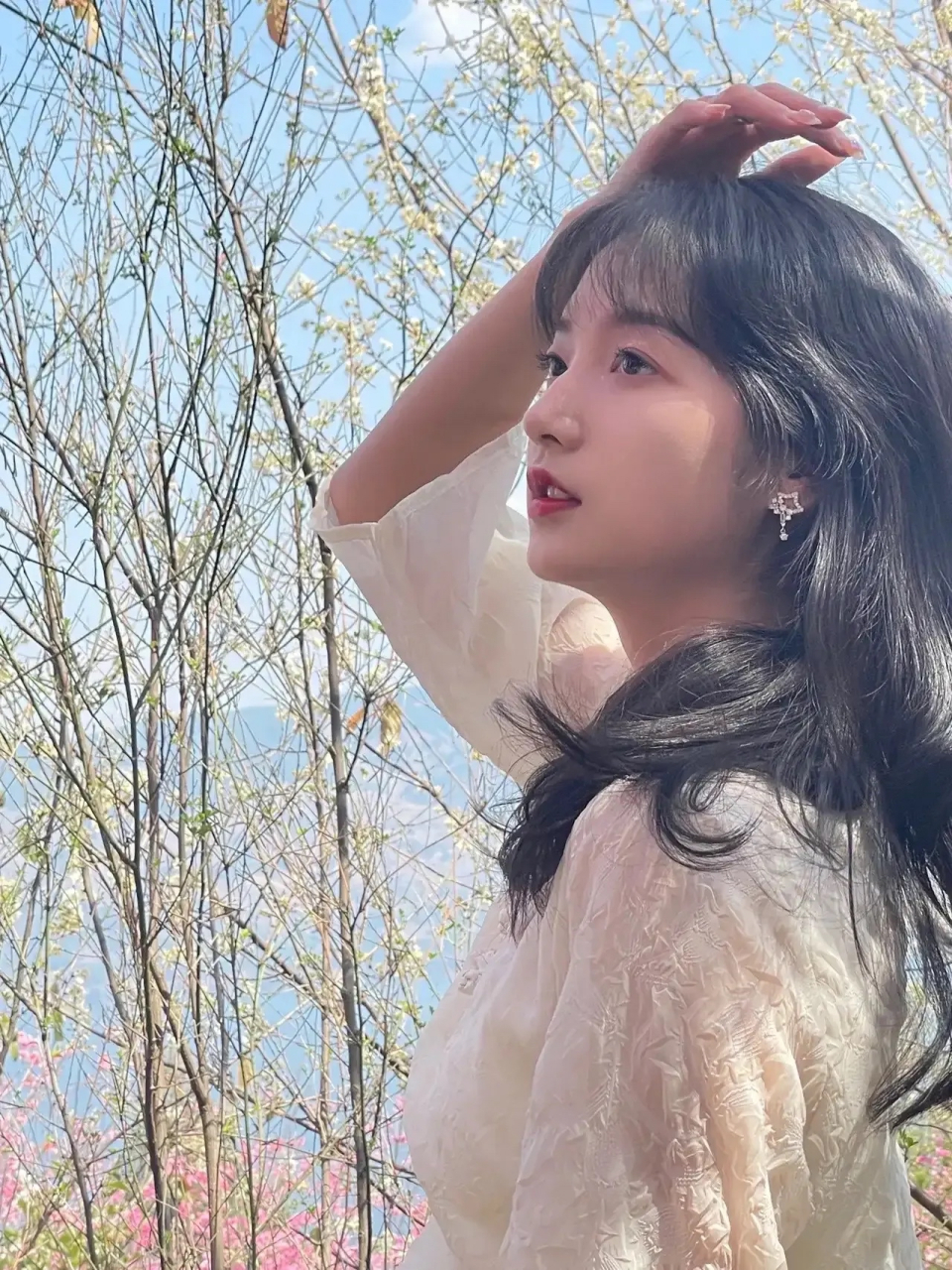 十个人有九个人说,我是他们见过的最美侧脸女孩.