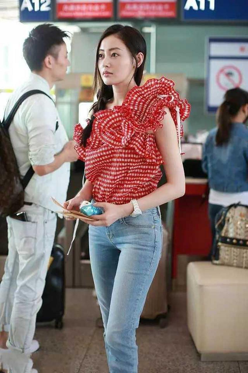 张天爱早期生图,确实令人感觉惊艳