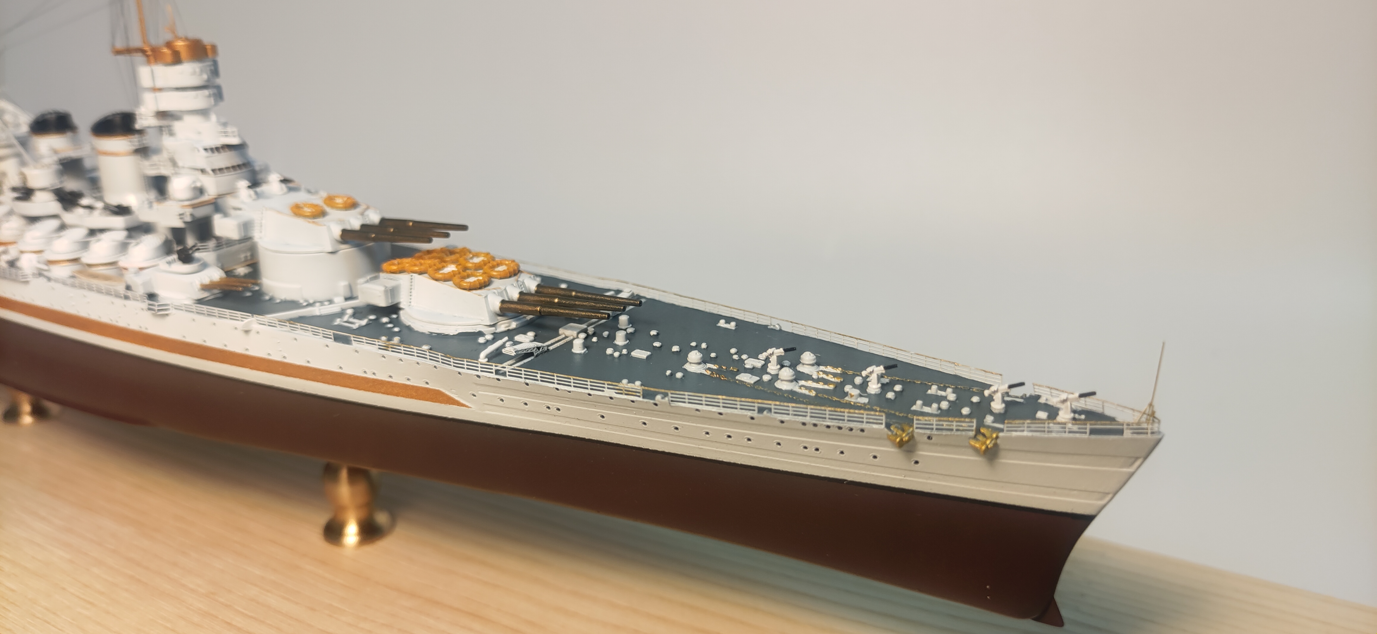 舰船欣赏:意大利海军 维托里奥·维内托级战列舰