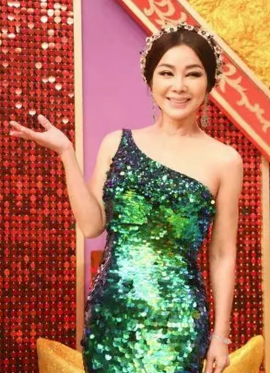 亿万富婆"陈美凤:66岁身边仍追求者不断,现男友比她还小30岁