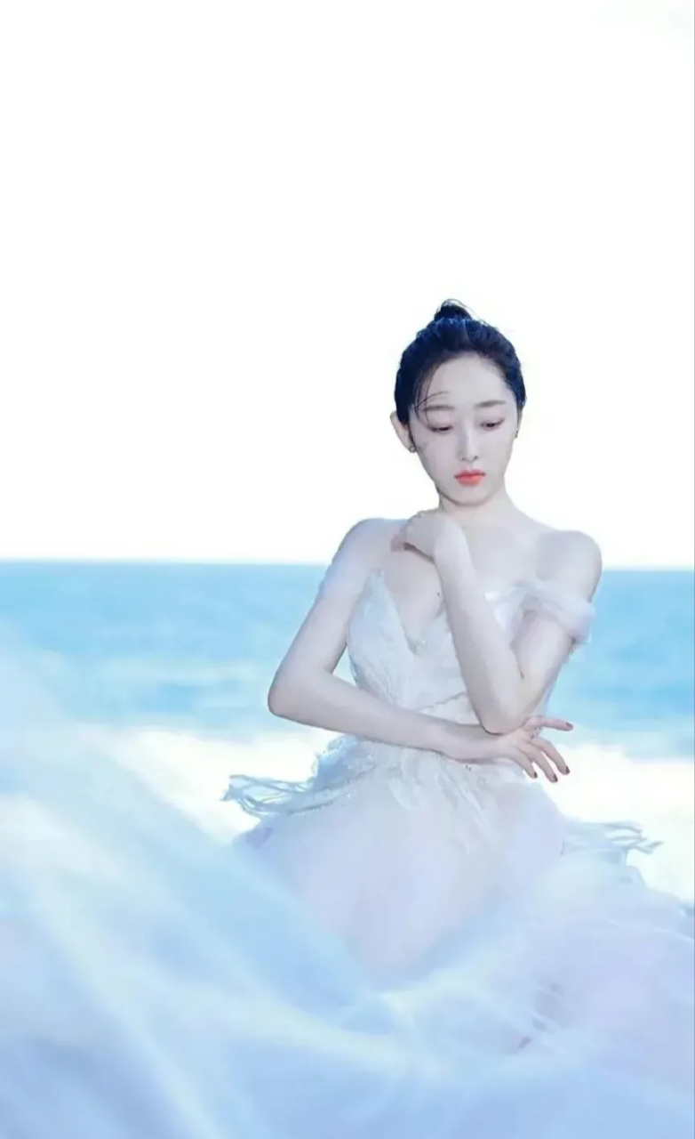 小女人味十足,妩媚动人漂亮姐姐,魅力无限大美.