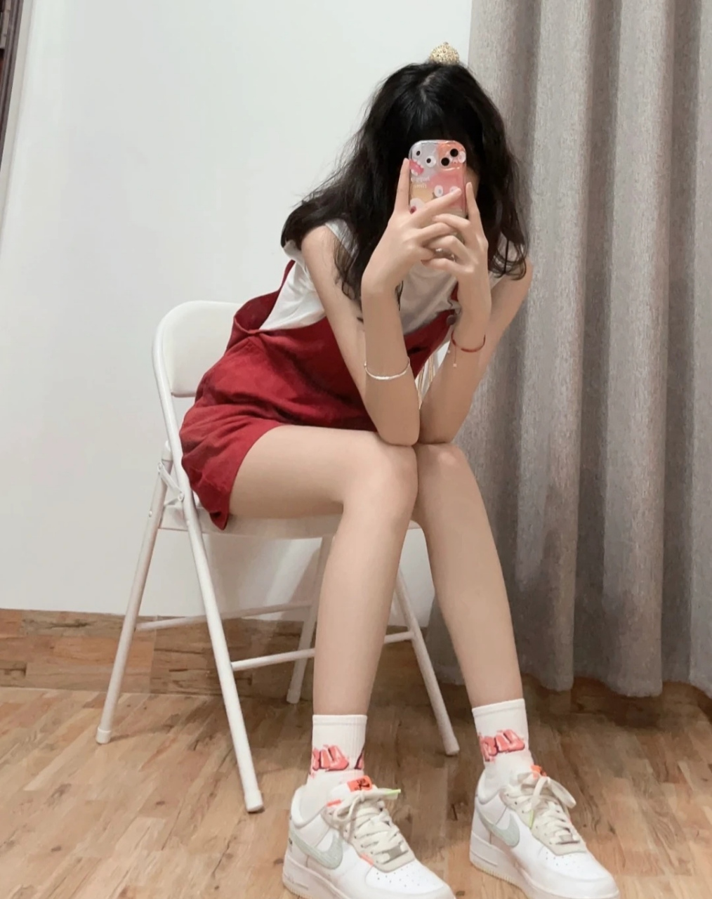 欣赏美好 可爱小姐姐 玉足 香腿 白袜高跟 #美女# #美腿玉足# #艺术