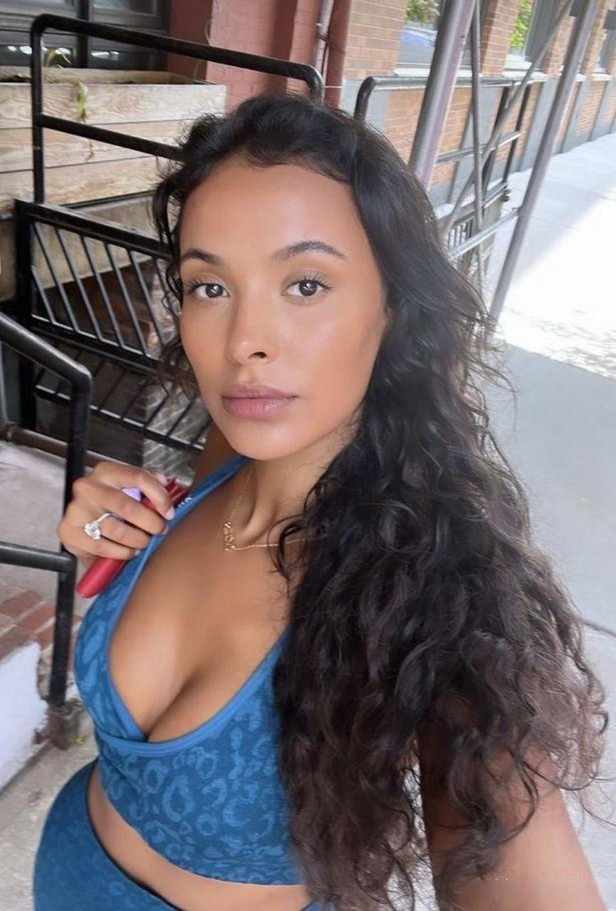 英国主持人玛雅·贾玛(maya jama)(e)