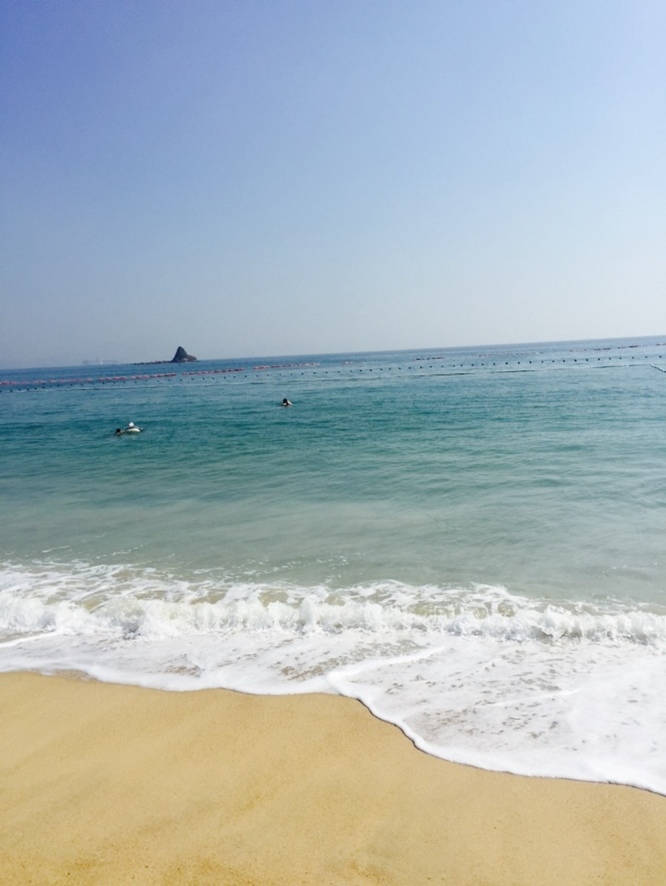 深圳的大梅沙海滨公园,风景优美.