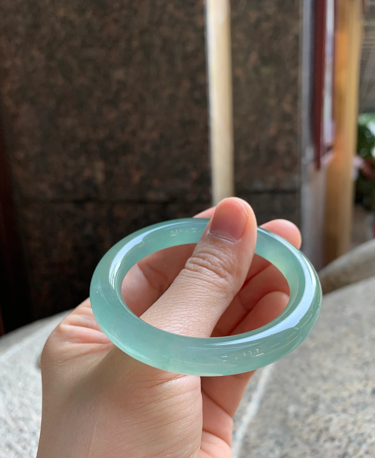 冰晴蓝翡翠手镯