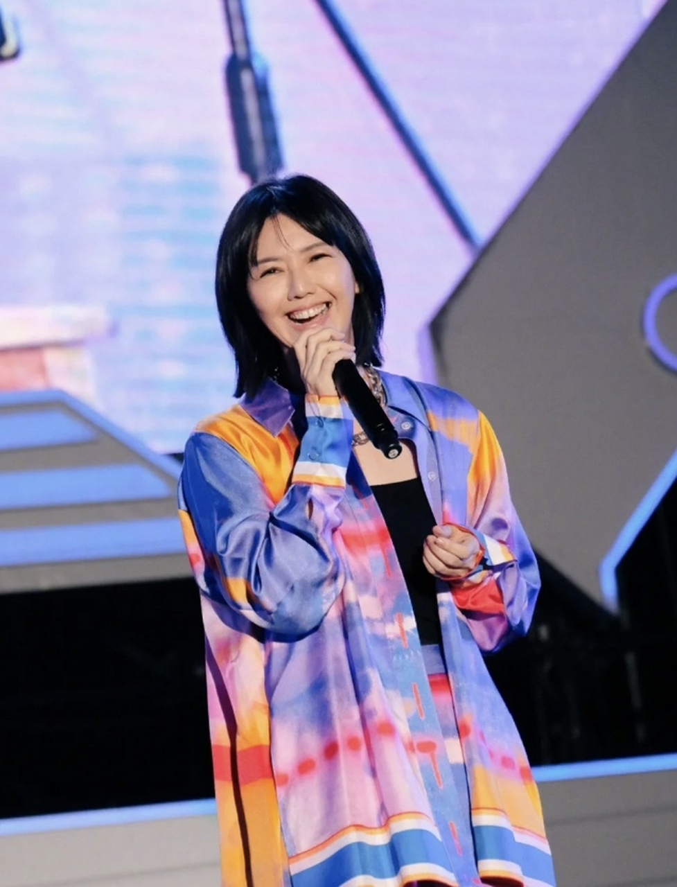 冷门歌手孙燕姿参加音乐节啦,好想看现场啊.