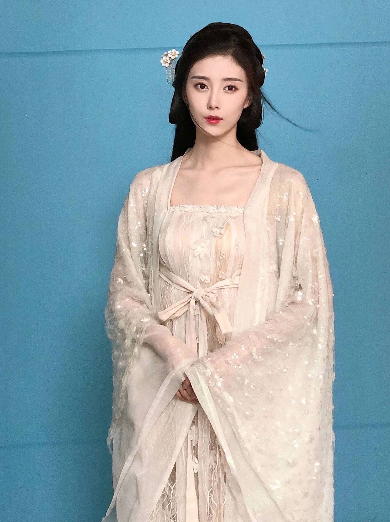 曹斐然美拍图集