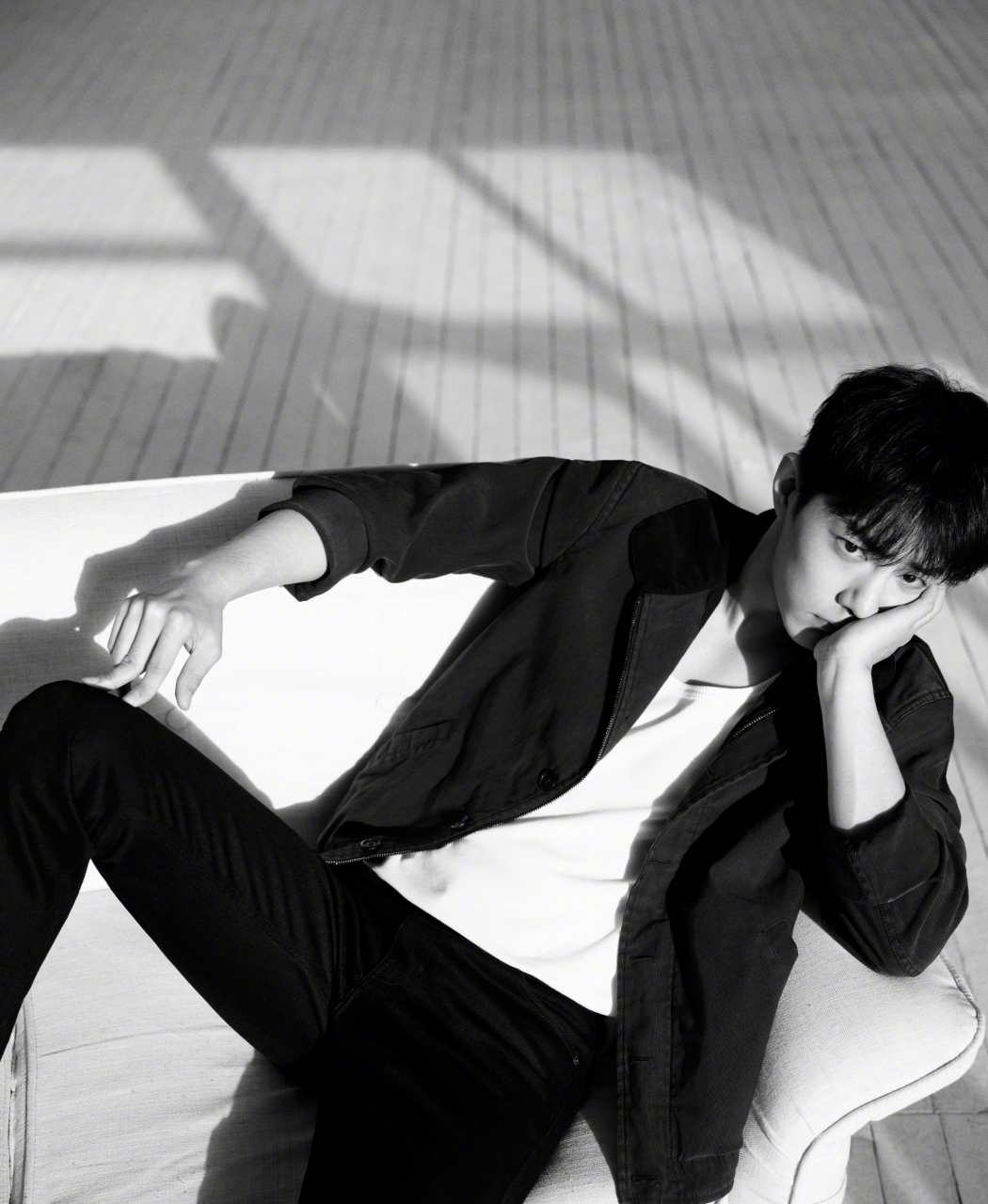 肖战时尚先生四月刊#  认真对待每一个角色的你真的很迷人!