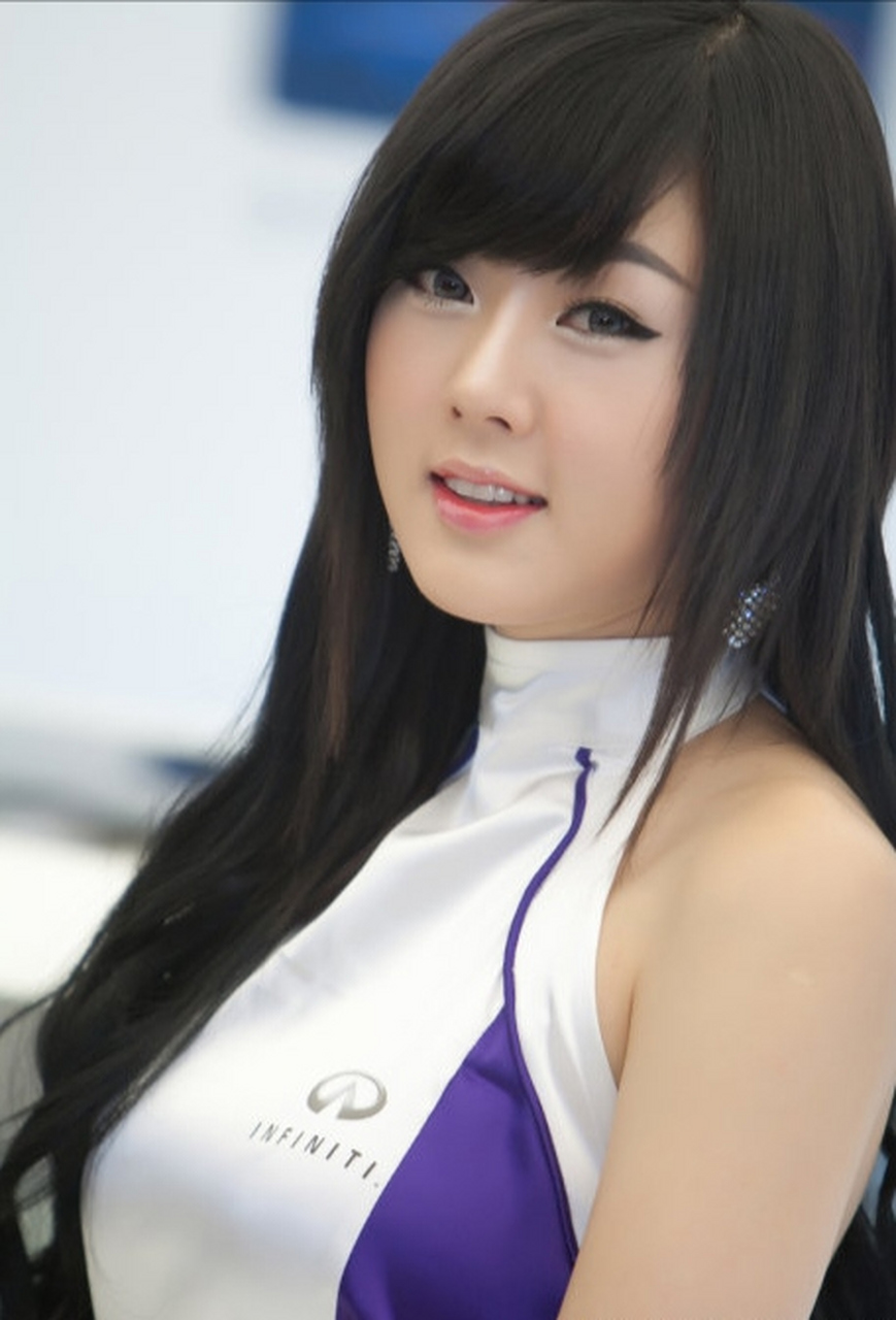 曾经迷倒无数男人的南韩第一车模美女黄美姬