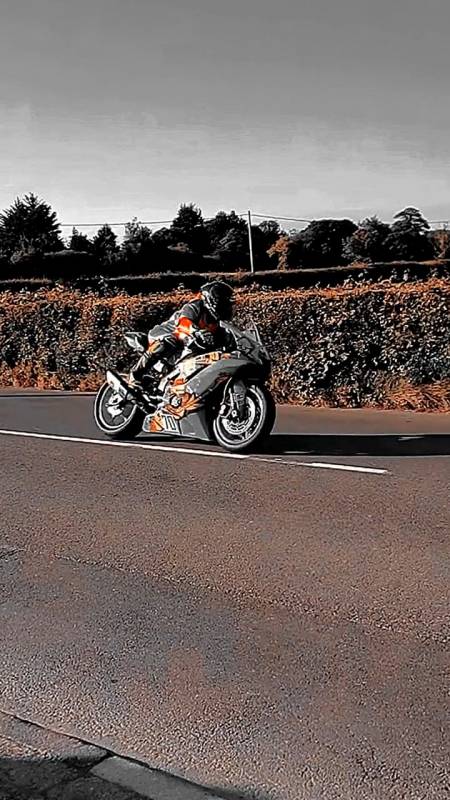 曼岛tt70号车手比赛最最后身影