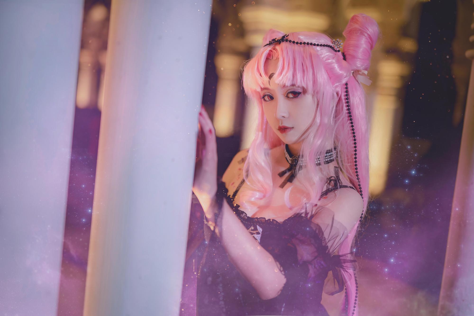 「美少女战士」cos:这个月野兔好美啊,想和她共进晚餐